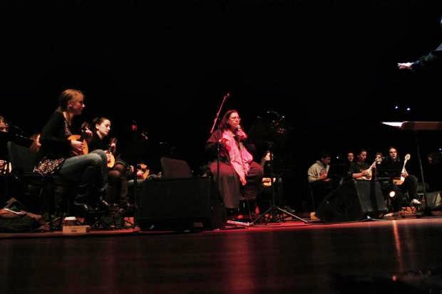 Δείτε φωτο από την συναυλία με την Μαρία Φαραντούρη και την Ορχήστρα Νυκτών Εγχόρδων για τα 50 χρόνια του Πανεπιστημίου Πατρών - Φωτογραφία 4