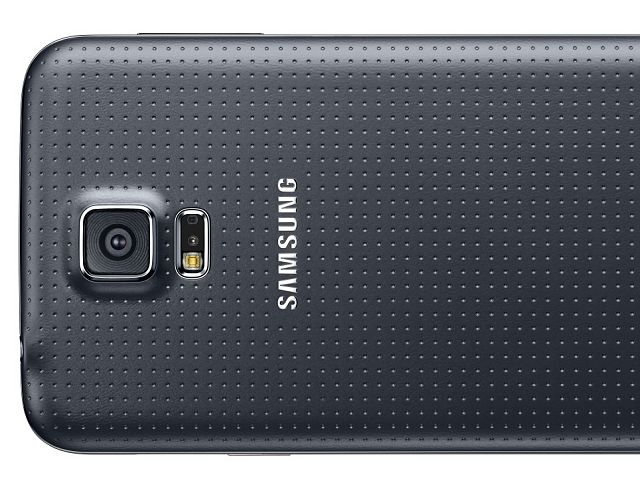 39 Πράγματα που μπορείς να κάνεις με το Samsung Galaxy S5 και... δεν μπορείς να κάνεις με το iPhone 5s - Φωτογραφία 13