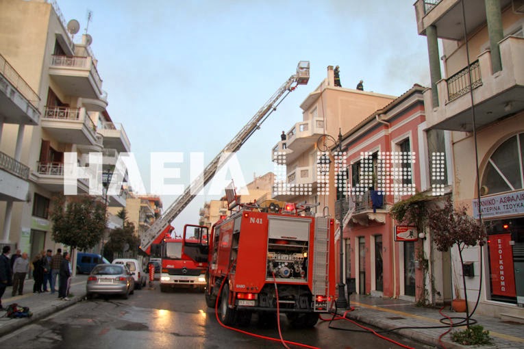 Πύργος: Μεγάλη πυρκαγιά κατέστρεψε νεοκλασσικό στο κέντρο της πόλης - Φωτογραφία 10