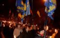 Ο φασισμός της Ουκρανίας, υποστηριζόμενος από την ΗΠΑ Και ΕΕ μήνυμα αναγνώστριας