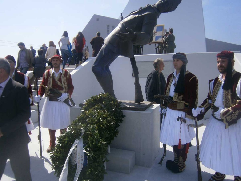 Στιγμές Μεγαλείου ,Μνήμης ,Τιμής αλλά και συγκίνησης στα Αποκαλυπτήρια του μνημείου του Υψώματος 731 ! (φωτο) - Φωτογραφία 11