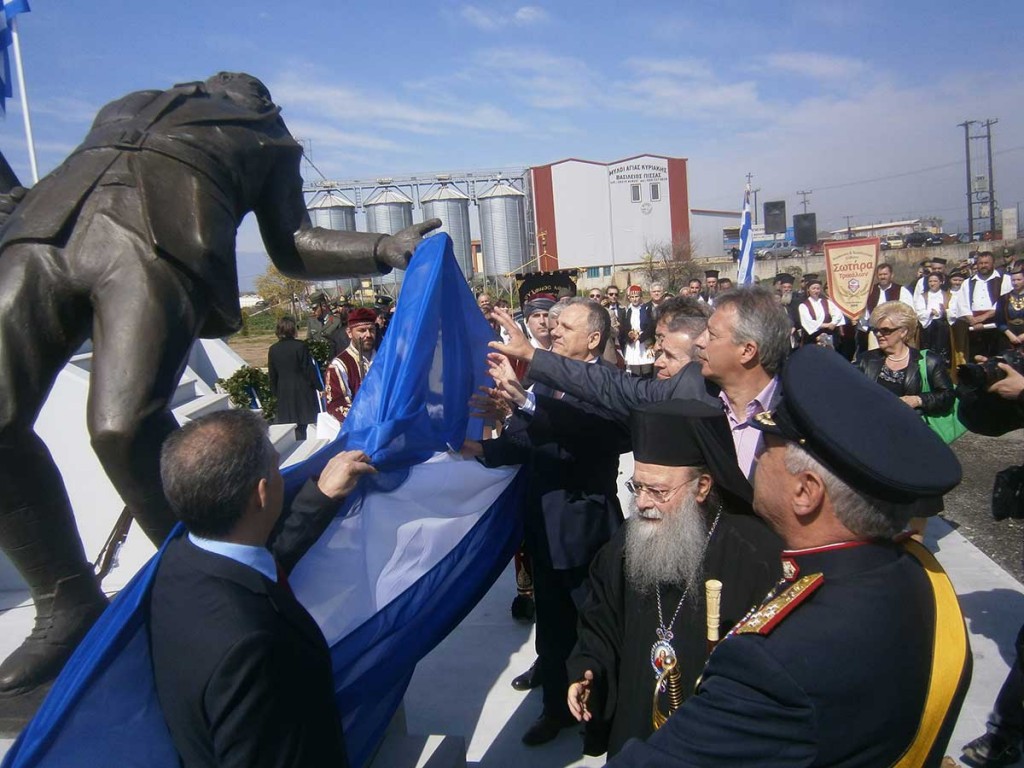 Στιγμές Μεγαλείου ,Μνήμης ,Τιμής αλλά και συγκίνησης στα Αποκαλυπτήρια του μνημείου του Υψώματος 731 ! (φωτο) - Φωτογραφία 2