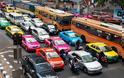 Ταξί ροζ, πορτοκαλί, μοβ, πράσινα, κίτρινα... [photos] - Φωτογραφία 5