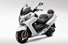 Η πολυτελής πρόταση της SYM στα maxi scooters