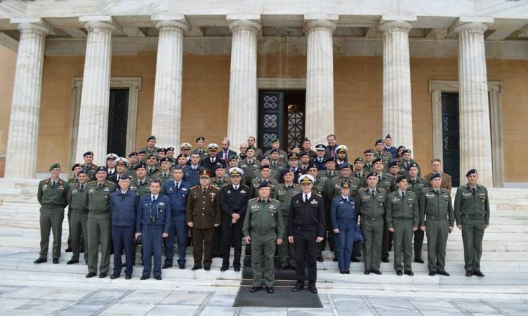 Μία Ταξίαρχος νοσηλευτικής της Πολεμικής Αεροπορίας η νέα Αρχηγός της τάξης των σπουδαστών της Σχολής Εθνικής Άμυνας - Φωτογραφία 2