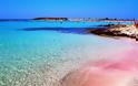 Η ελληνική παραλία που έχει τρελάνει τους τουρίστες! [photos]