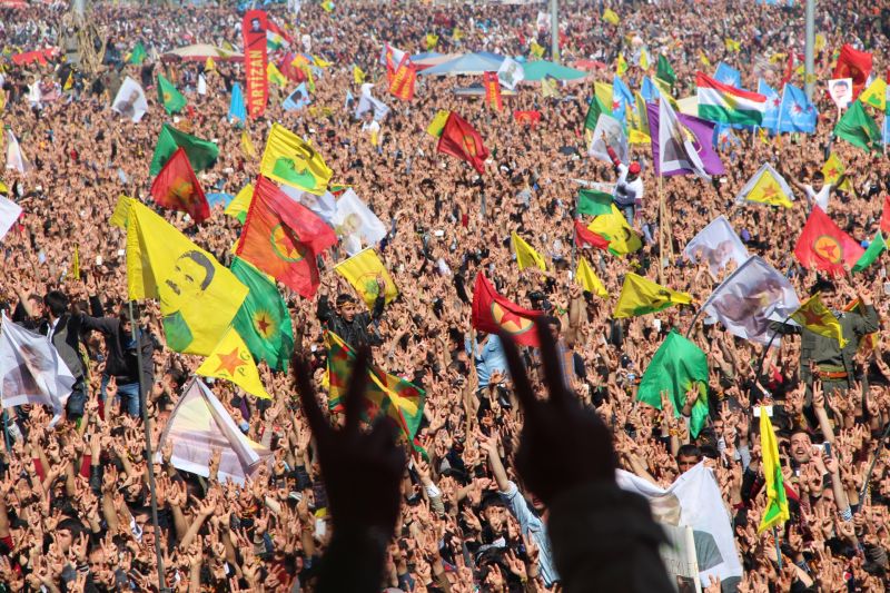 Bijî Newroz - Newroz  Piroz be - Zήτω το Νεβρόζ - Φωτογραφία 1