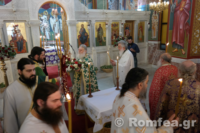 Κυριακή της Σταυροπροσκυνήσεως στο προσκύνημα του Χριστού (ΦΩΤΟ+ΒΙΝΤΕΟ)...!!! - Φωτογραφία 20