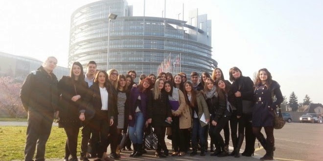 Με διακρίσεις οι μαθητές της Περιφέρειας ΑΜΘ στην Ευρωπαϊκή ημέρα Euroscola 2014 - Φωτογραφία 1