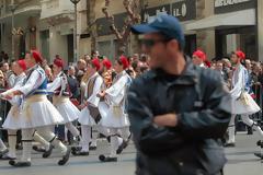 Δείτε φωτογραφίες από τη μαθητική παρέλαση