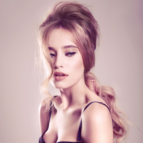 Glamorous Ponytails: 10 εντυπωσιακές αλογοουρές για να επιλέξεις το λουκ που σου ταιριάζει! - Φωτογραφία 11