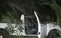 Κρήτη: Οδηγός έχασε τον έλεγχο του αυτοκινήτου και έπεσε πάνω στα δέντρα [Photos]