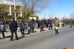 Δείτε φωτογραφίες και βίντεο από τη συγκέντρωση διαμαρτυρίας των εκπαιδευτικών στη Θεσσαλονίκη
