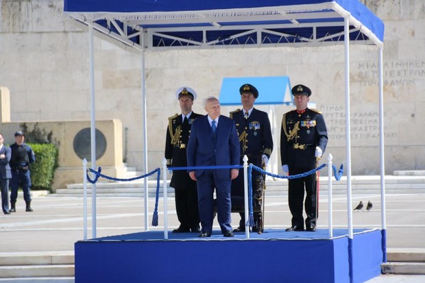 H παρέλαση στην Αθήνα.. - Φωτογραφία 5