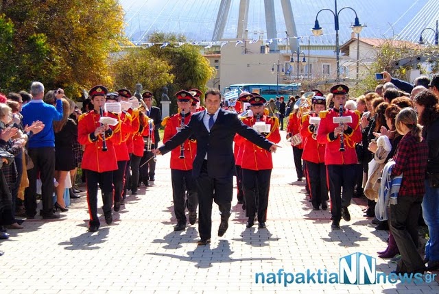 Με μεγαλοπρέπεια εορτάστηκε η 25η Μαρτίου στο Αντίρριο! Δείτε βίντεο και φωτογραφίες - Φωτογραφία 6