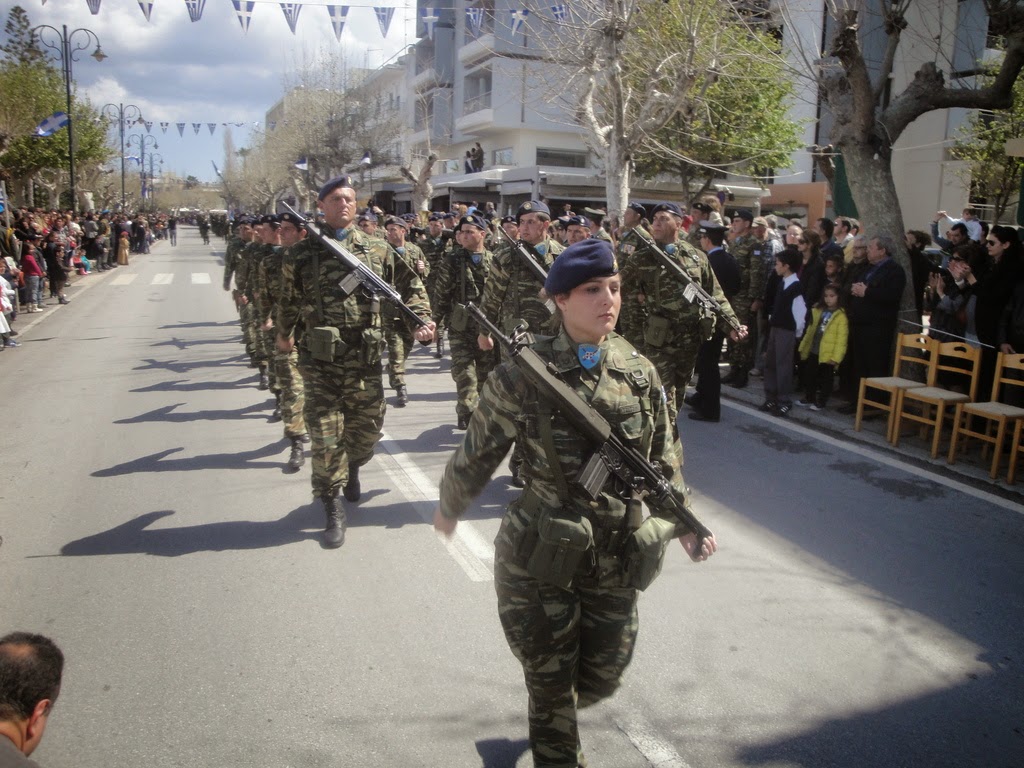 Βίντεο και Φωτό από την στρατιωτική παρέλαση στην Κω - Φωτογραφία 3