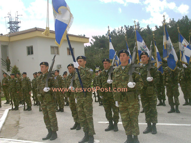 Σε κλίμα συγκίνησης πραγματοποιήθηκε η «αλλαγή φρουράς» στην ηγεσία της 98 ΑΔΤΕ (ΦΩΤΟ,ΒΙΝΤΕΟ) - Φωτογραφία 3