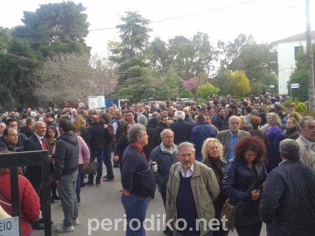 Αναβρασμός στην Αγία Βαρβάρα, σχεδιάζουν στρατόπεδο μεταναστών - Φωτογραφία 2