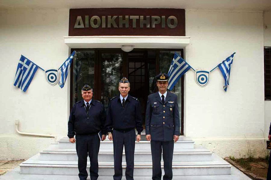 Επίσκεψη του Διοικητή της ΔΑΥ στη 206ΠΑΥ - Φωτογραφία 2