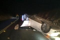 Los Angeles - Καλιφόρνια: Αυτοκίνητο αναποδογύρισε εν κινήσει την ώρα του σεισμού!