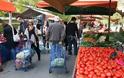 Αντιεξουσιαστές έκαναν ντου σε λαϊκή αγορά στο Ηράκλειο Κρήτης