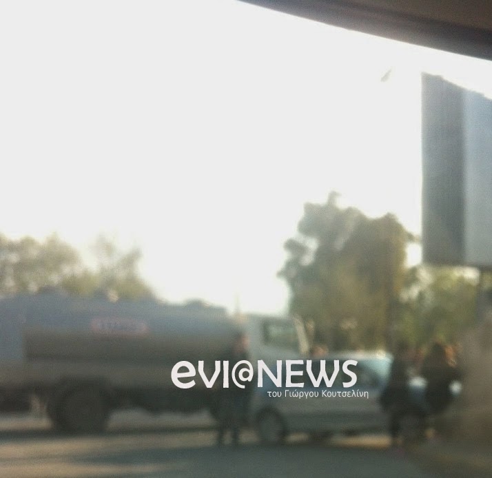 Σύγκρουση βυτιοφόρου με αυτοκίνητο στη Χαλκίδα - Φωτογραφία 4