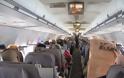 Ανέκδοτο: Ξανθιά επιβάτης σε αεροπλάνο