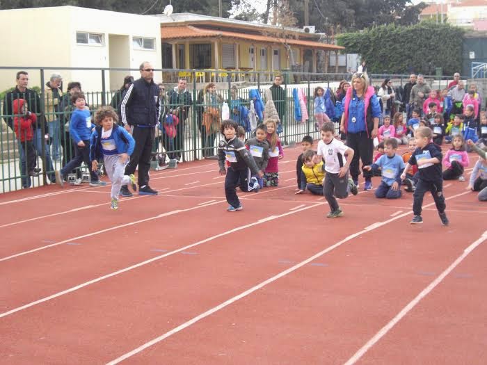 Γέμισε το Φ.Κοσμάς από μικρούς επίδοξους αθλητές, στον αγώνα - γιορτή στίβου του Εθνικού - Φωτογραφία 4