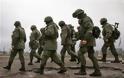 Η Ρωσία «αποσύρει σταδιακά» τα στρατεύματα από τα ουκρανικά σύνορα