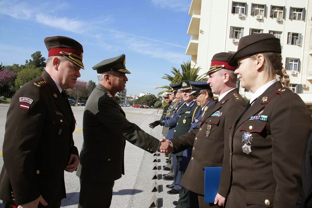 ΕΠΙΣΗΜΗ ΕΠΙΣΚΕΨΗ ΑΡΧΗΓΟΥ ΕΝΟΠΛΩΝ ΔΥΝΑΜΕΩΝ ΤΗΣ ΛΕΤΟΝΙΑΣ ΣΤΟ ΓΕΕΘΑ - Φωτογραφία 6