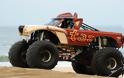 Τα πιο «αιμοβόρικα» Monster Trucks της πίστας - Φωτογραφία 12