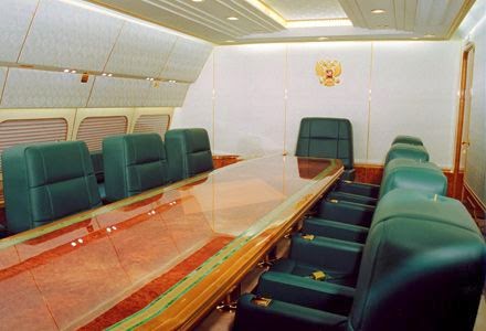 Θα πάθετε πλάκα! Δείτε πώς είναι το αεροπλάνο του Πούτιν και θα μείνετε άφωνοι! [photos] - Φωτογραφία 8
