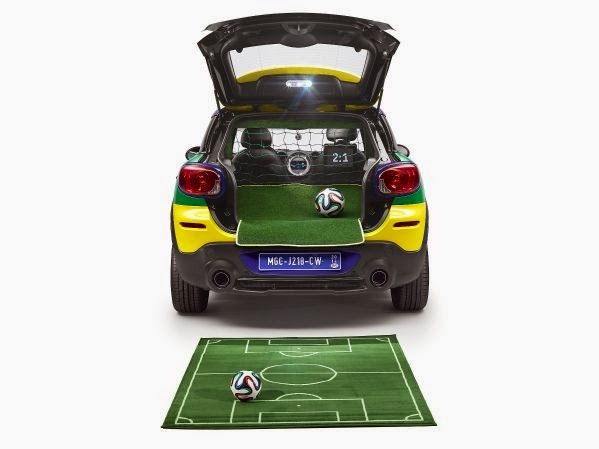 Τα MINI Paceman GoalCooper και Opel Astra Copacabana για τους λάτρεις του ποδοσφαίρου... - Φωτογραφία 2