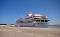 Την εμφάνιση του στο λιμάνι του Ρεθύμνου έκανε χθες το πρώτο κρουαζιερόπλοιο της τουριστικής σεζόν