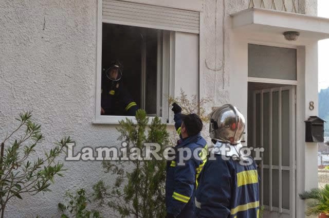 ΠΡΙΝ ΛΙΓΟ: Ηλικιωμένη στη προσπάθεια της να σβήσει τη φωτιά στη κουζίνα έκαψε το πρόσωπο της [Video - Photos] - Φωτογραφία 4