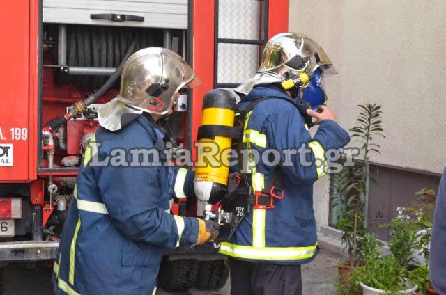 ΠΡΙΝ ΛΙΓΟ: Ηλικιωμένη στη προσπάθεια της να σβήσει τη φωτιά στη κουζίνα έκαψε το πρόσωπο της [Video - Photos] - Φωτογραφία 9