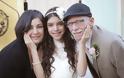 Συγκινητικό: Ο ετοιμοθάνατος πατέρας συνόδευσε την 11χρονη κόρη του στον ψεύτικο γάμο της [Photos - Video] - Φωτογραφία 7