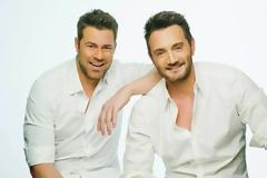 Στα backstage της fun φωτογράφισης για την αφίσα Χολίδη-Μενιδιάτη!
