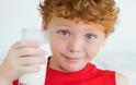Ποιο είδος γάλακτος είναι καλύτερο να πίνει ένα παιδί;