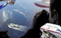 H selfie που αποκαλύπτει που βρίσκεται το Boeing