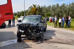 Μετωπική ταξί με αγροτικό, στην Εθνική οδό Αντιρρίου-Ιωαννίνων, στο ύψος του Μεσολογγίου - 6 τραυματίες
