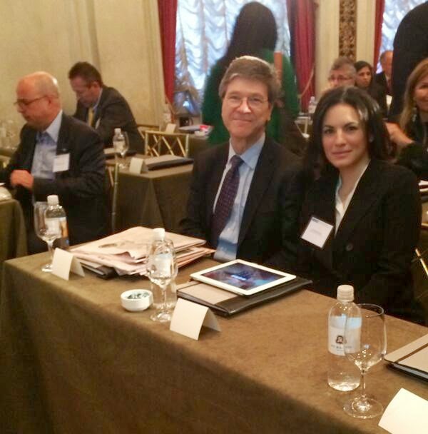 Η Όλγα με τον Jeffrey Sachs στις ΗΠΑ - Φωτογραφία 2
