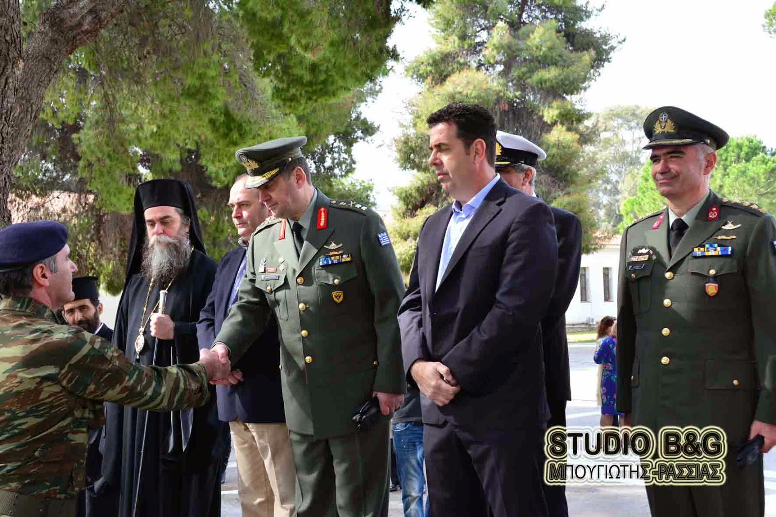 Πραγματοποιήθηκε στο κέντρο εκπαιδεύσεως μηχανικού Ναυπλίου η ορκωμοσία των οπλιτών Μηχανικού της 2014 Β’ ΕΣΣΟ - Φωτογραφία 2