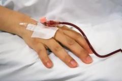 Στο νοσοκομείο με εγκεφαλικό γνωστή Ελληνίδα ηθοποιός