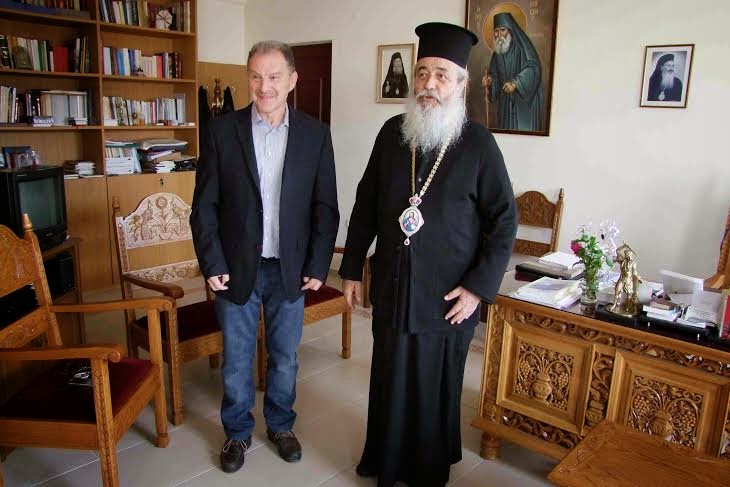Επίσκεψη του Δημάρχου Γιώργου Κοτρωνιά στον Σεβασ. Μητροπολίτη Φθιώτιδας κκ Νικόλαο - Φωτογραφία 2