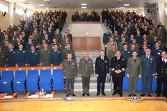 ΕΠΙΣΚΕΨΗ ΠΡΟΕΔΡΟΥ ΤΗΣ ΣΤΡΑΤΙΩΤΙΚΗΣ ΕΠΙΤΡΟΠΗΣ ΤΗΣ Ε.Ε. ΣΤΗΝ ΑΔΙΣΠΟ