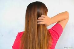 Δείτε πως να ισιώσετε τα μαλλιά σας εύκολα χωρίς πιστολάκι!
