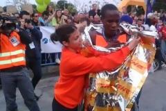 Τερμάτισε ο νικητής του 9ου Διεθνούς Μαραθωνίου Μέγας Αλέξανδρος [video]