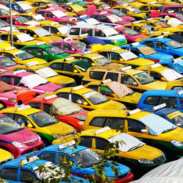 Γιατί τα ταξί στη Μπανγκόκ έχουν χρώματα; - Φωτογραφία 1