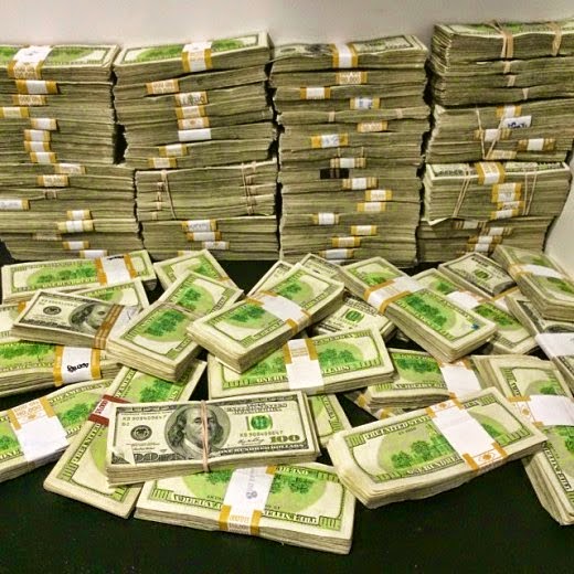 Πώς ξοδεύονται 100 εκατ. $ κέρδη από πόκερ; [NSFW] - Φωτογραφία 1